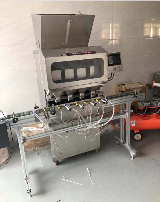 4頭電子秤灌裝機    